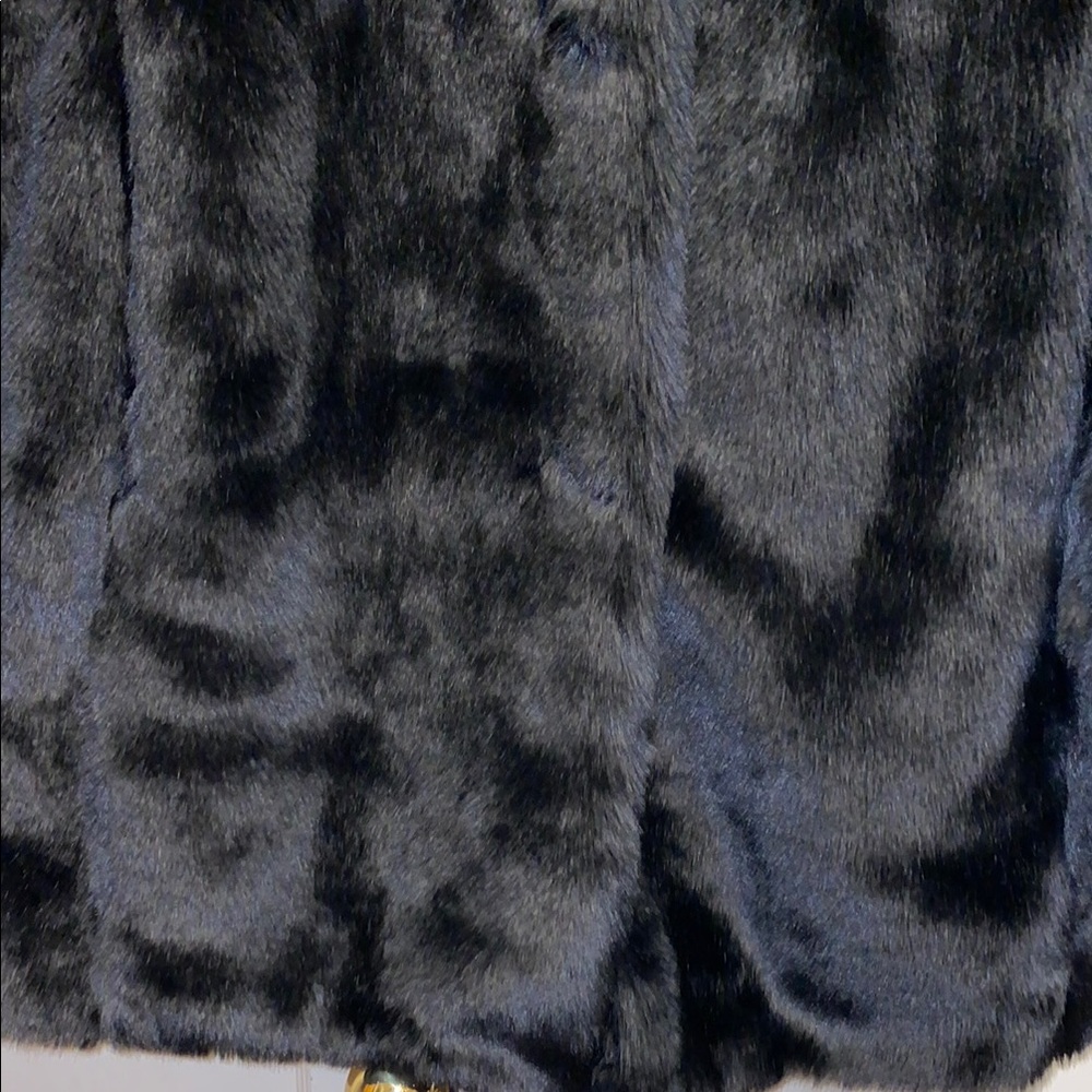H&M Size 4 Black Teddy Jacket Luxurious Fluffy Faux Fur - Picture 8 of 16